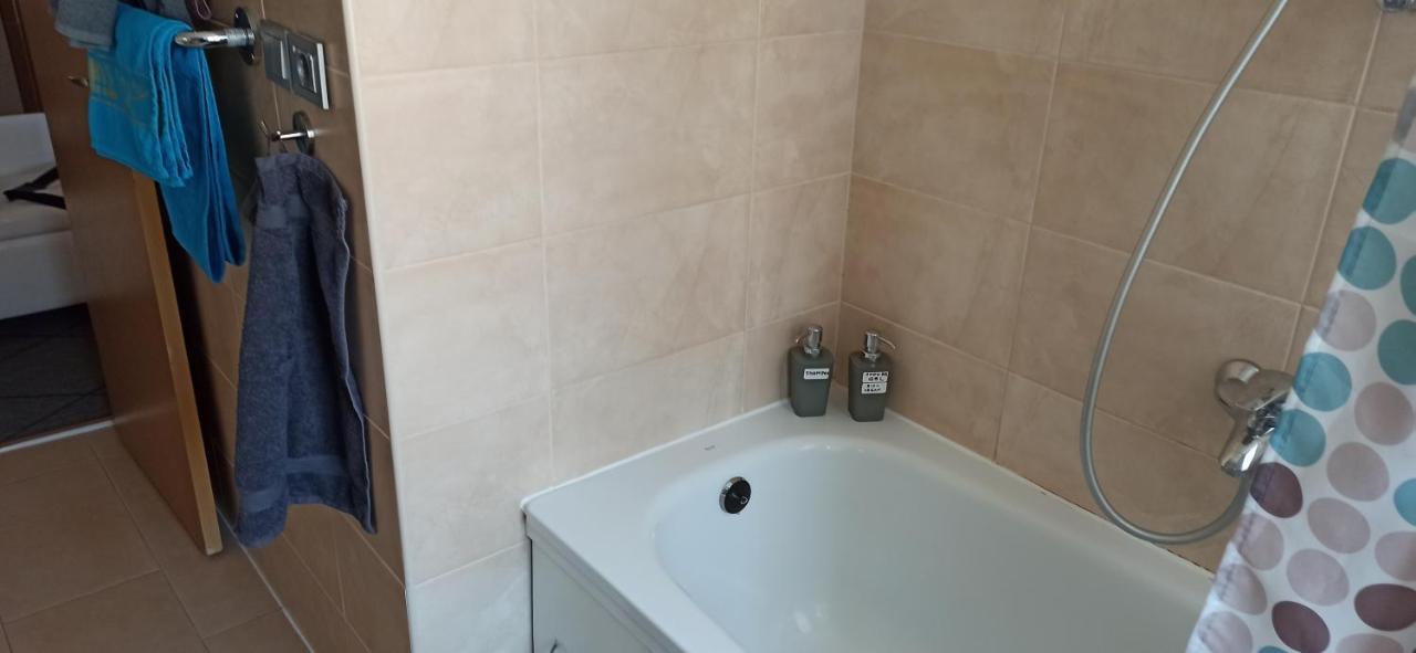 Cozy Telliskivi Apartment Near City Centre Tallinn Luaran gambar